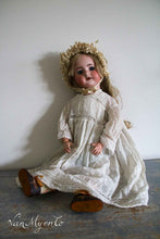 Lade das Bild in den Galerie-Viewer, Antike Puppe SFBJ