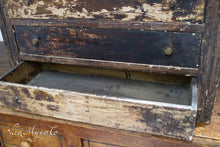 Lade das Bild in den Galerie-Viewer, Antike Kommode