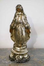 Lade das Bild in den Galerie-Viewer, Große antike Maria aus Silberglas