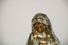 Lade das Bild in den Galerie-Viewer, Große antike Maria aus Silberglas