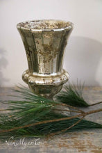 Lade das Bild in den Galerie-Viewer, Antiker Kelch aus Silber und Glas