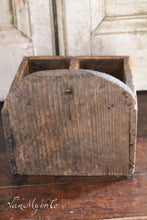 Load image into Gallery viewer, Small compartment tray
