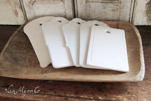 Load image into Gallery viewer, White bread boards
