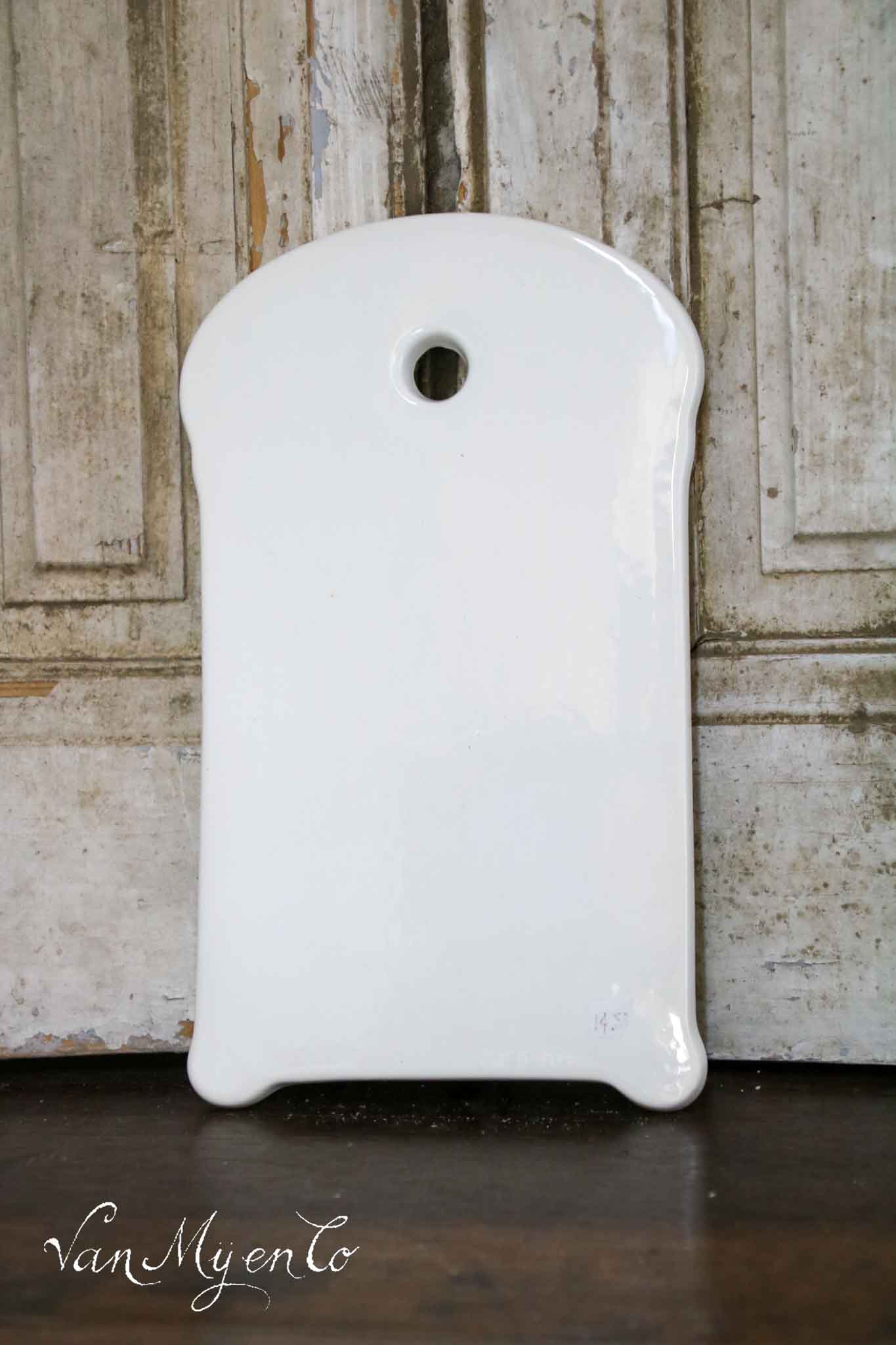 White bread boards