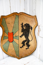 Afbeelding in Gallery-weergave laden, Speelgoed zwaard en schild
