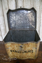 Load image into Gallery viewer, Baker&#39;s tin &#39;vanspijkjes&#39;
