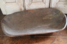 Lade das Bild in den Galerie-Viewer, Ovale Holzschale
