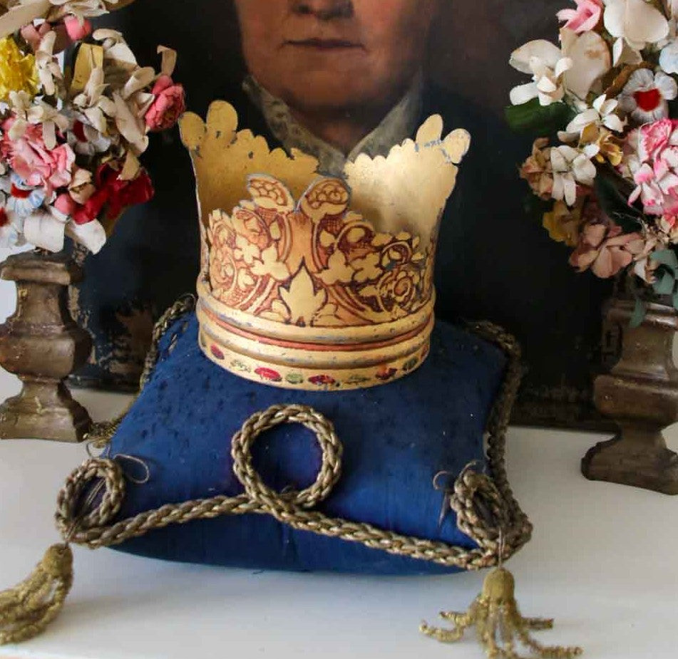 Antieke ´tole peinte´  kroon