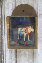 Lade das Bild in den Galerie-Viewer, Kleiner Hängeschrank
