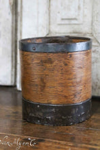 Lade das Bild in den Galerie-Viewer, kleiner Holzschlamm
