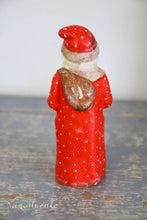 Lade das Bild in den Galerie-Viewer, Kerstman candycontainer met stipjes
