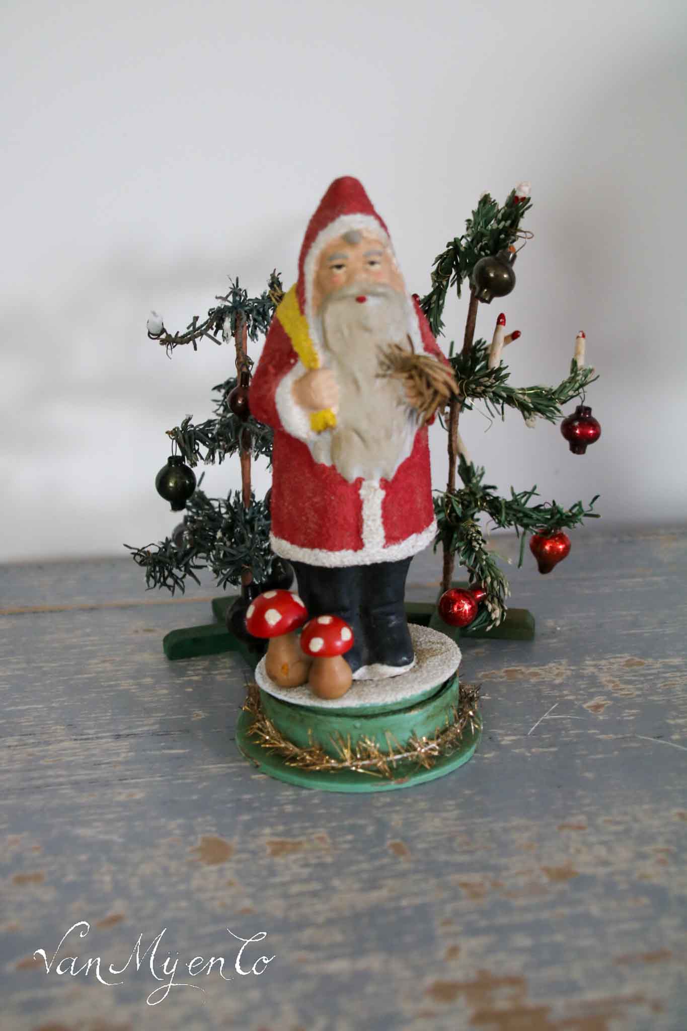 Kleine kerstman candycontainer