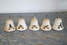 Afbeelding in Gallery-weergave laden, Wattenklokjes met decoratie

