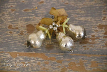 Lade das Bild in den Galerie-Viewer, Glasbirnen
