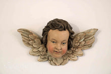 Lade das Bild in den Galerie-Viewer, Antiker Engelskopf aus Holz.

