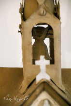 Lade das Bild in den Galerie-Viewer, Holzkirche
