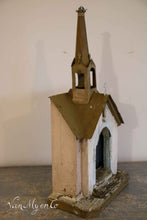 Lade das Bild in den Galerie-Viewer, Holzkirche
