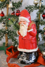 Lade das Bild in den Galerie-Viewer, Weihnachtsmann-Süßigkeitenbehälter mit Baum aus echten Gänsefedern
