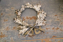 Load image into Gallery viewer, Silver oak leaf wreath
