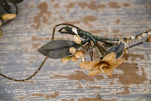 Load image into Gallery viewer, Fine wax bridal wreath
