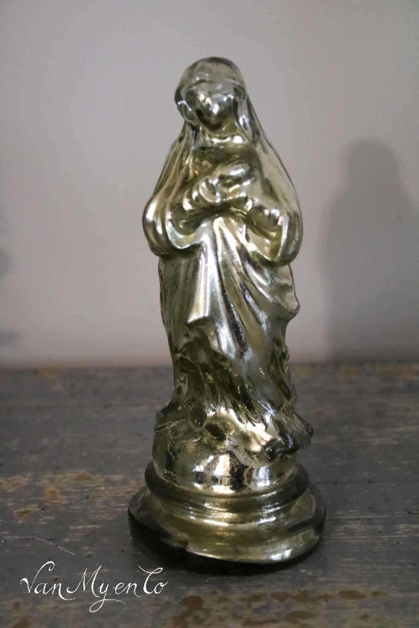 Antikes Silberglas Maria