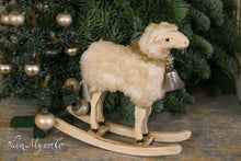 Afbeelding in Gallery-weergave laden, Schommelschaap
