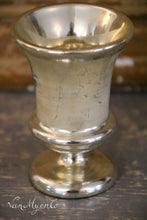 Load image into Gallery viewer, Small silver glass goblet with painted swan
