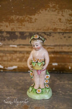 Lade das Bild in den Galerie-Viewer, Porzellanblumenkinder
