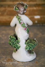 Lade das Bild in den Galerie-Viewer, Porzellanblumenkinder
