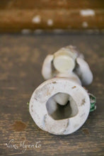 Lade das Bild in den Galerie-Viewer, Porzellanblumenkinder
