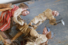 Load image into Gallery viewer, Folk instrument
