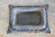 Afbeelding in Gallery-weergave laden, Antieke kwispedoor
