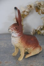 Afbeelding in Gallery-weergave laden, Paashaas candycontainer in zittende houding.
