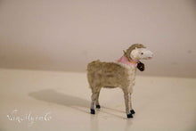 Afbeelding in Gallery-weergave laden, Wolschaapjes

