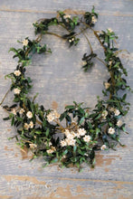 Afbeelding in Gallery-weergave laden, Antieke bruidskrans
