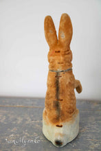 Afbeelding in Gallery-weergave laden, Antieke flock haas
