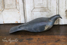 Load image into Gallery viewer, Wooden decoy pigeon
