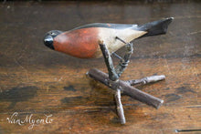 Load image into Gallery viewer, Wooden bird ((3)
