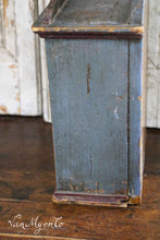 Load image into Gallery viewer, Scandinavian chest of drawers
