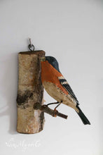 Load image into Gallery viewer, Wooden bird (2)
