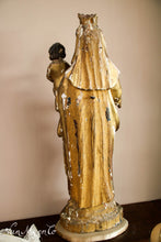 Afbeelding in Gallery-weergave laden, Maria met Jezuskind in bois doré
