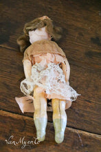 Load image into Gallery viewer, Porcelain mignonette doll
