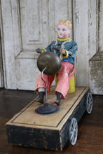 Afbeelding in Gallery-weergave laden, Mechanisch speelgoedfiguur
