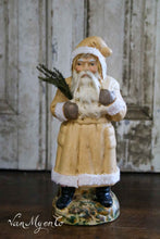 Afbeelding in Gallery-weergave laden, Kerstman candycontainer in beige kleur
