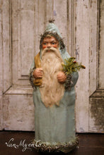 Afbeelding in Gallery-weergave laden, Grote kerstmancandycontainer in blauw
