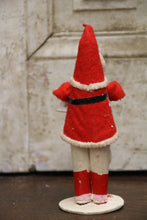 Afbeelding in Gallery-weergave laden, Kerstmannetje van vilt en chenille
