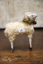 Afbeelding in Gallery-weergave laden, Wolschaapjes uit het Ertsgebergte
