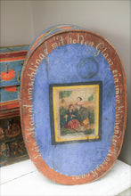 Afbeelding in Gallery-weergave laden, Antieke beschilderde blauwe spanen doos
